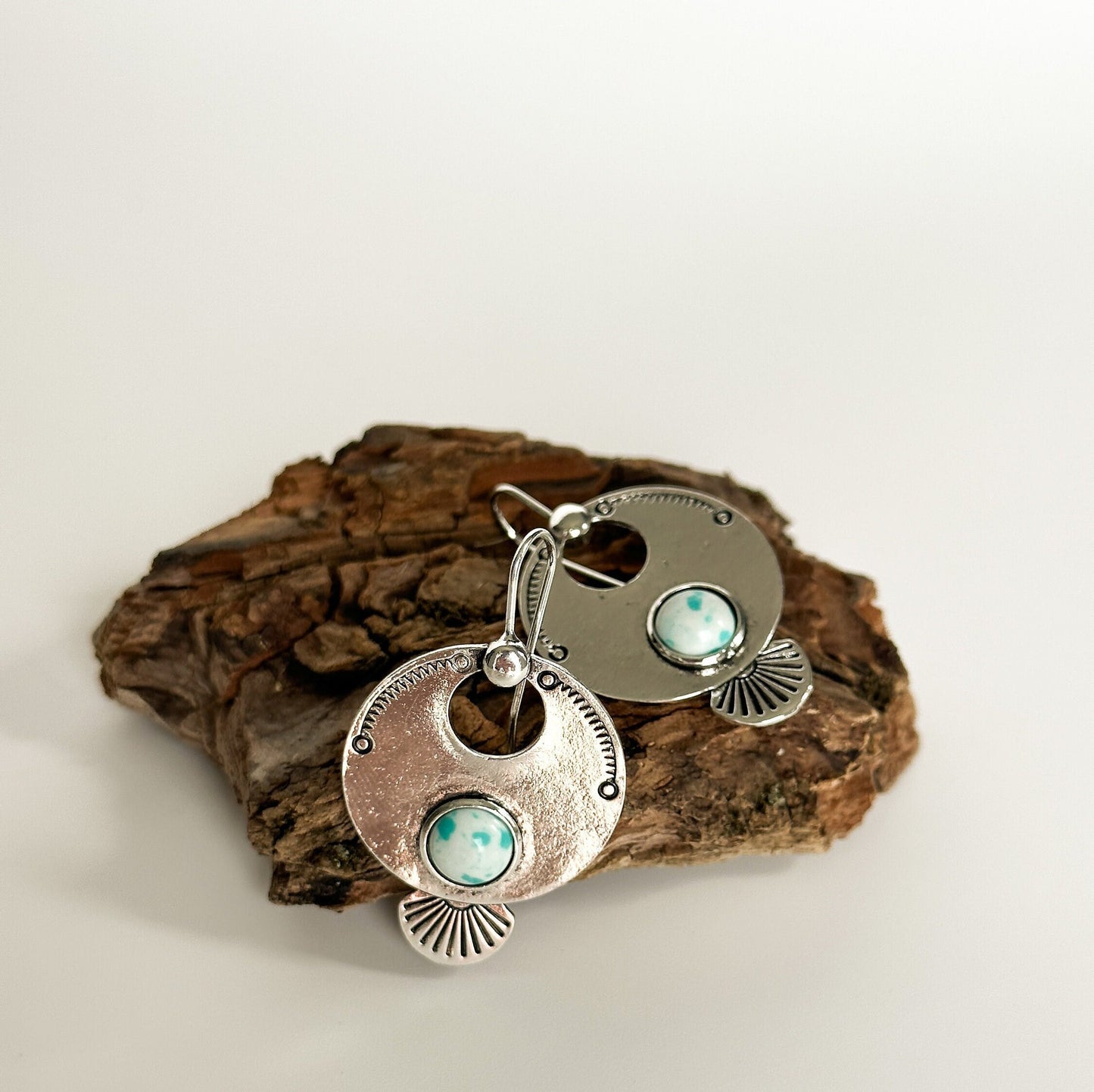 Rustic Round Geometric Design Glamorous Earrings | Vintage Style Round Drop Earrings | Boho Vintage Earrings