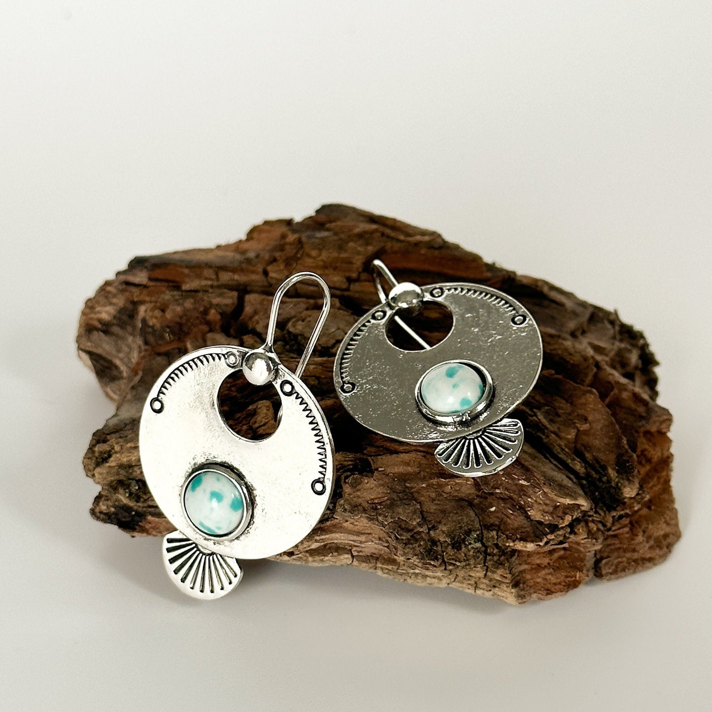 Rustic Round Geometric Design Glamorous Earrings | Vintage Style Round Drop Earrings | Boho Vintage Earrings