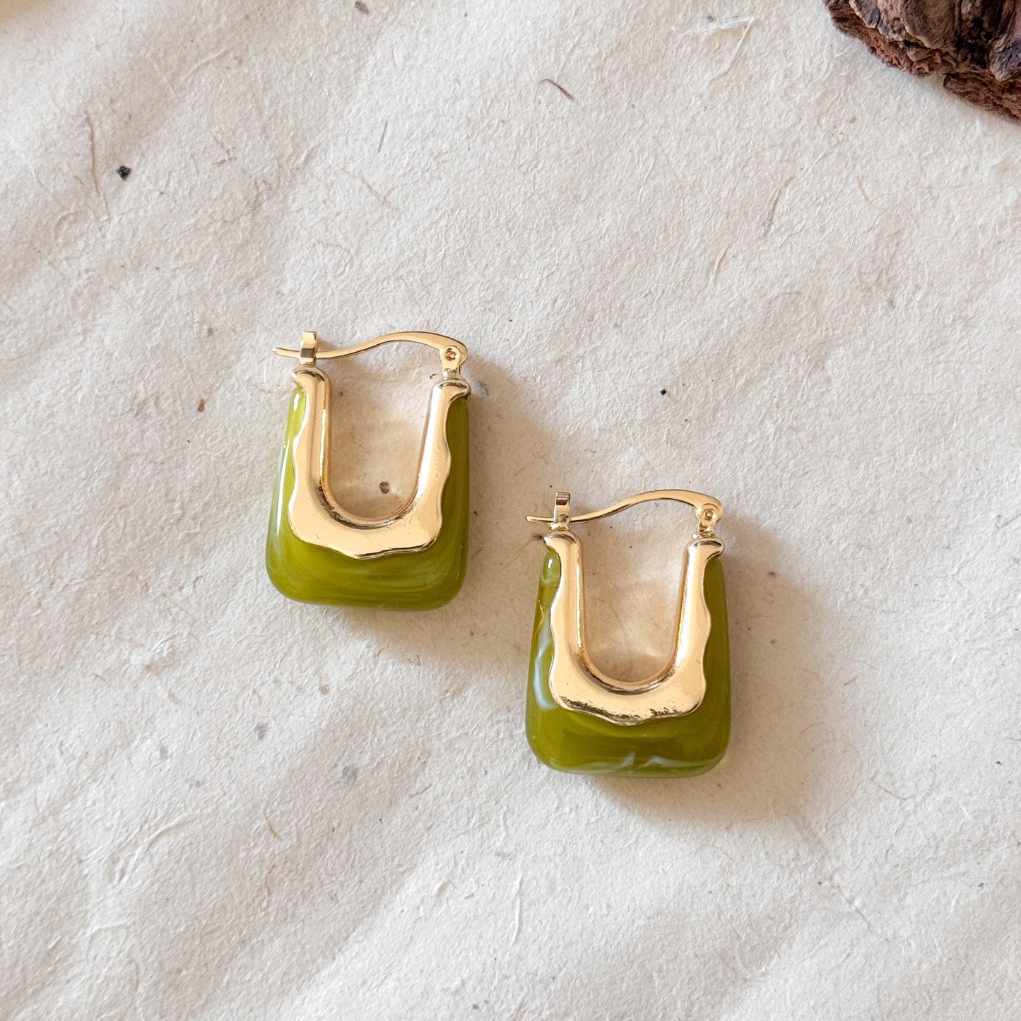 Coffee Brown Retro Hoop Earrings