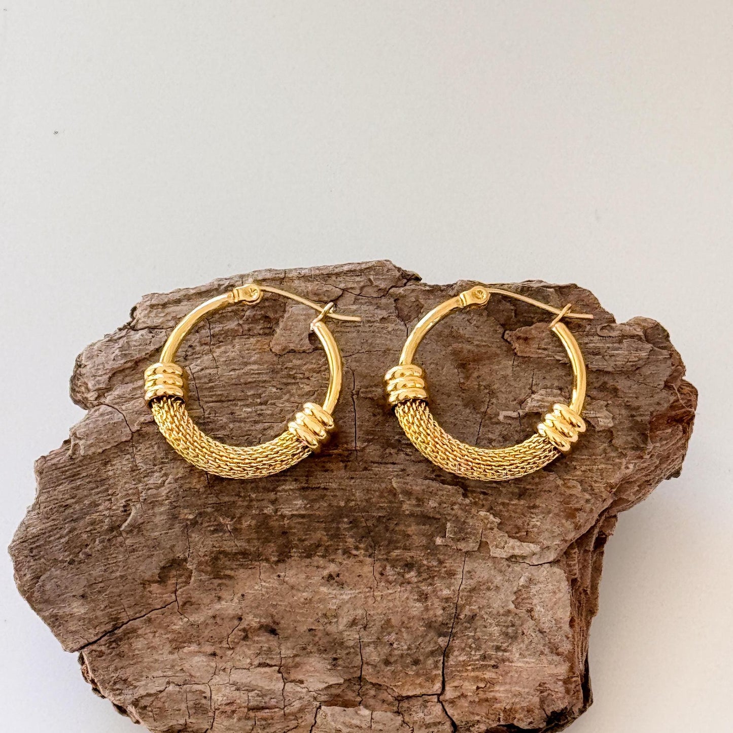 Gold Plated Hollow Hoop Earrings | Filigree Hoop Earrings | Chunky Hoop Earrings | Dainty Earrings | Boho Vintage Earrings